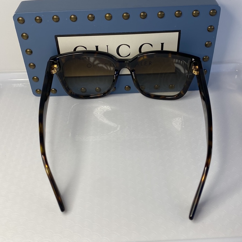 New🔥🔥 - GUCCI GG1338SK THICK RIM SUNGLASSES IN BROWN - Picture 7 of 16